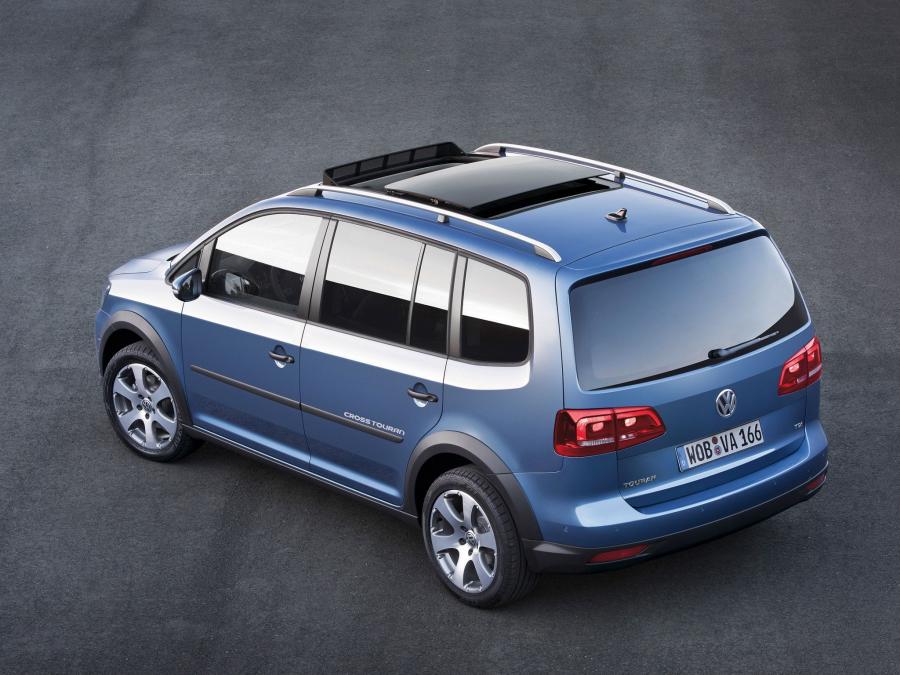  Volkswagen CrossTouran 2010 года  (фото 7 из 26)